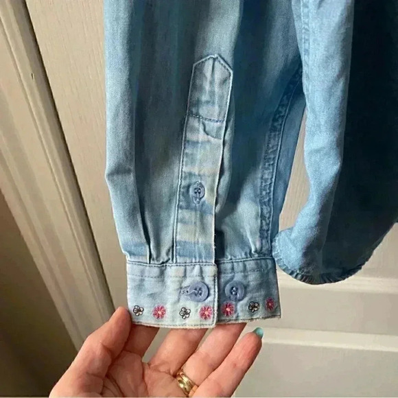 Northern Reflections Chambray Denim Button Front Embroidered Western Shirt MED - Picture 11 of 17